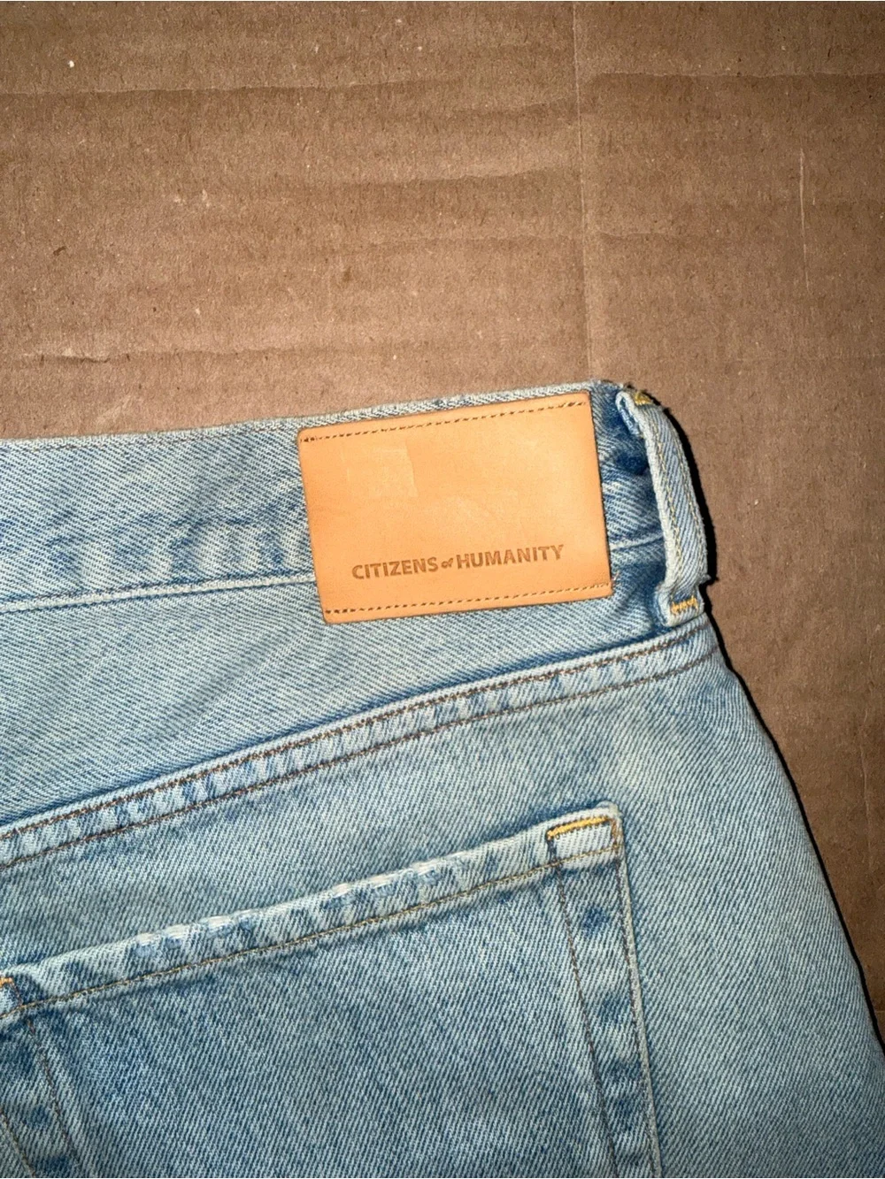 Citizens of Humanity Annabelle Long Shorts Size 30 Light Wash Distressed EUC